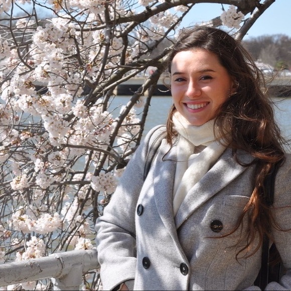 Meet your Posher, Lexi - Picture 1 of 1